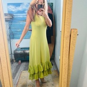 Harari, Soft Lime, Silk Blend w/Silk Ruffled Swing Hem, Excellent Condition, XS